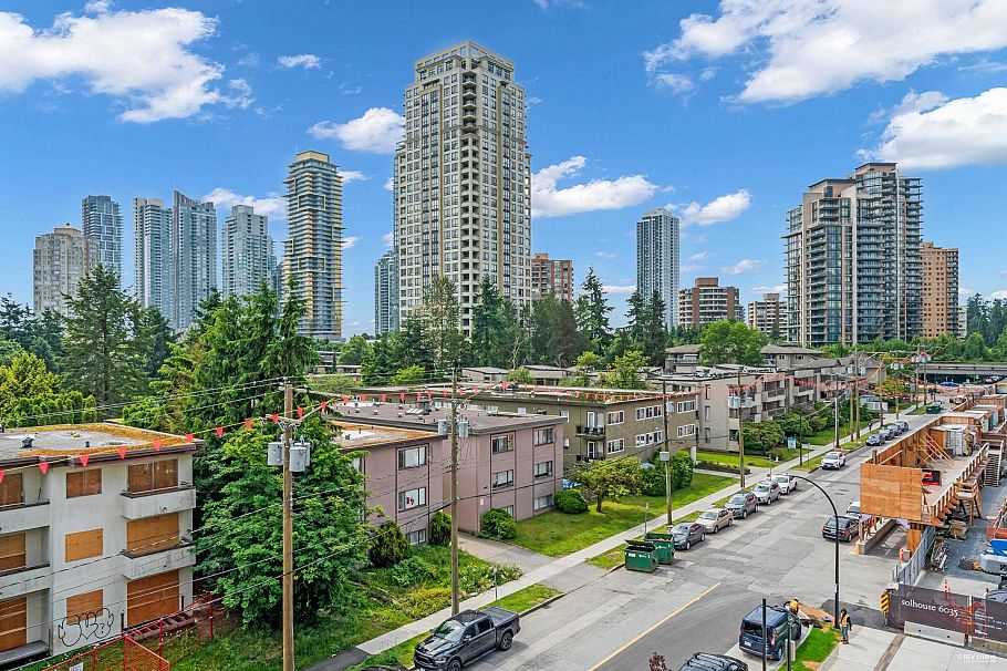 309 5987 Wilson Avenue Burnaby, BC - 22