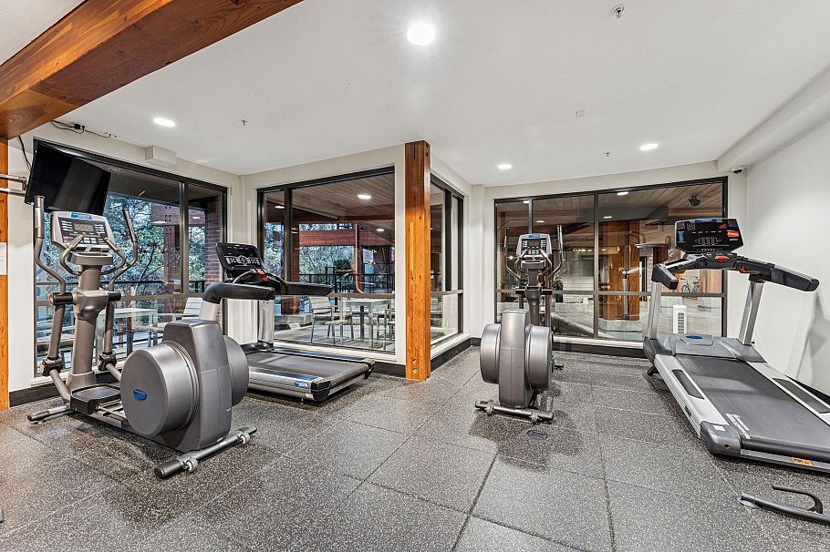 603 733 W 3rd Street North Vancouver, BC - 33