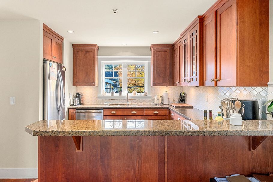 2216 Macdonald Street Vancouver, BC - 14