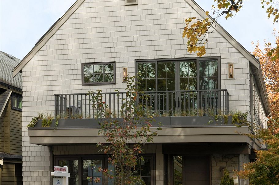 2 15 W 20th Avenue Vancouver, BC - 3