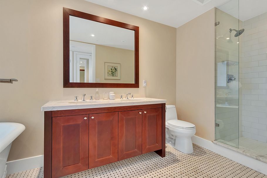 500 1863 Alberni Street Vancouver, BC - 13