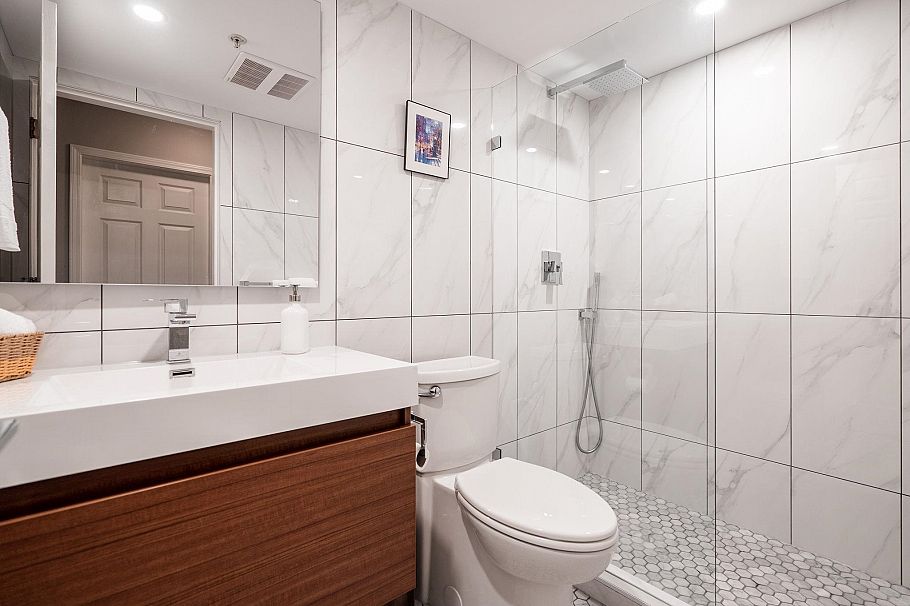 2001 1128 Quebec Street Vancouver, BC - 19