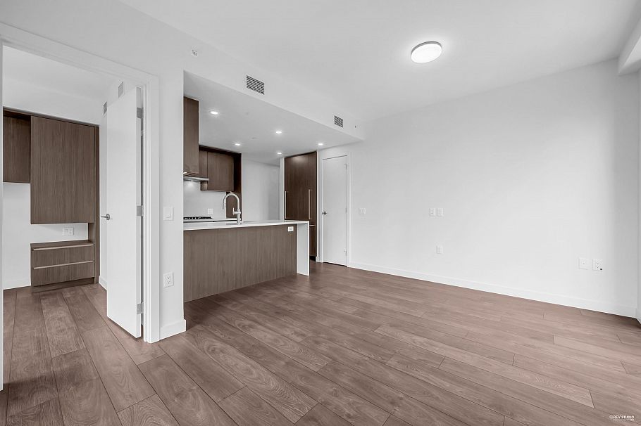 309 5987 Wilson Avenue Burnaby, BC - 10