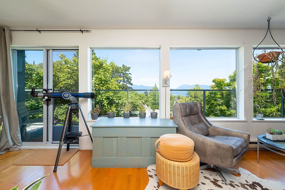 3645 W 17th Avenue Vancouver, BC - 31