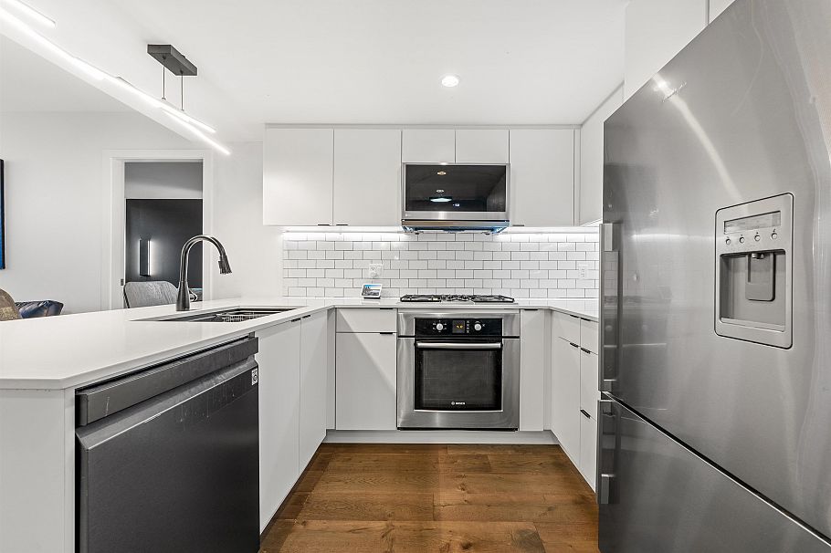 1004 1887 Crowe Street Vancouver, BC - 9