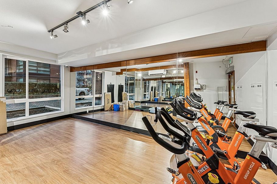 603 733 W 3rd Street North Vancouver, BC - 36