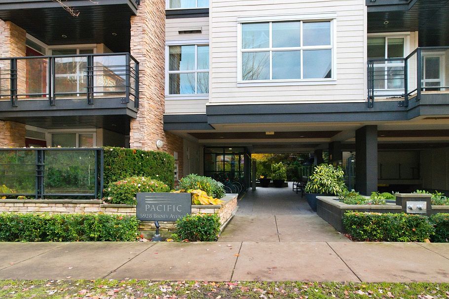 303 5928 Birney Avenue Vancouver, BC - 14