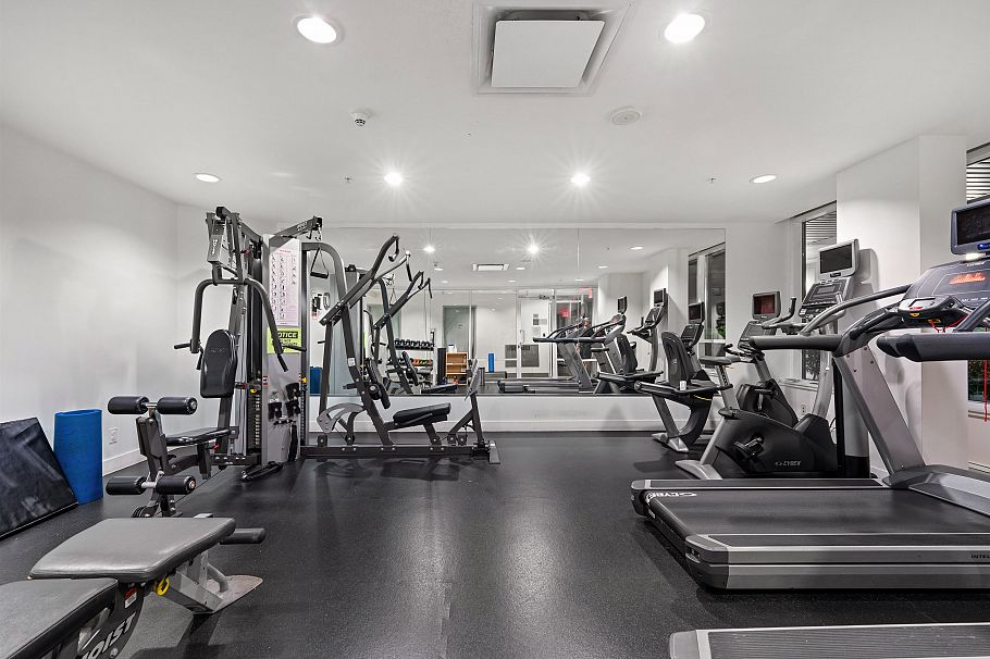 1004 1887 Crowe Street Vancouver, BC - 31