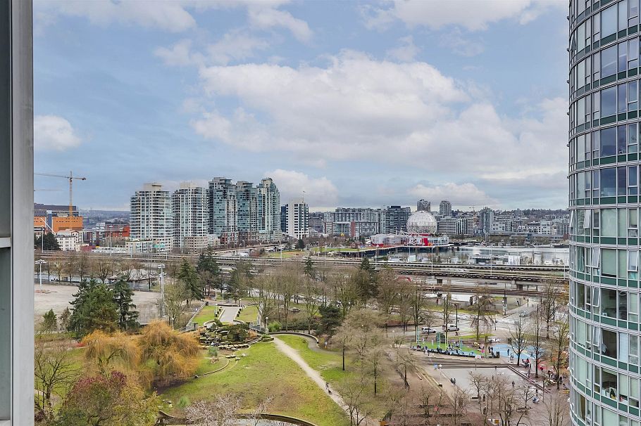 1209 63 Keefer Place Vancouver, BC - 19