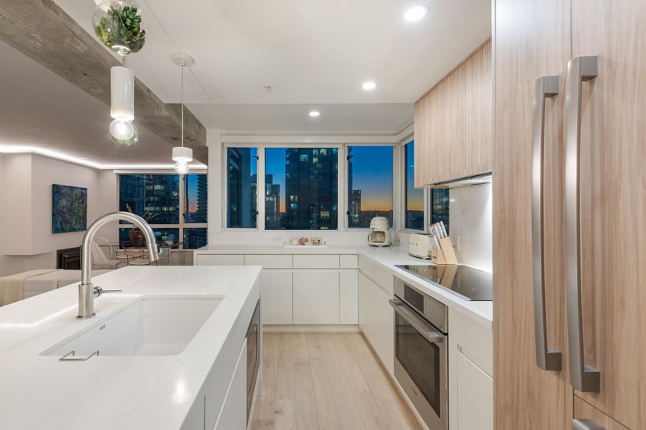 2601 1238 Melville Street Vancouver, BC - 4