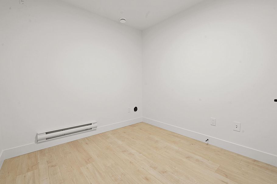 5528 Balaclava Street Vancouver, BC - 33