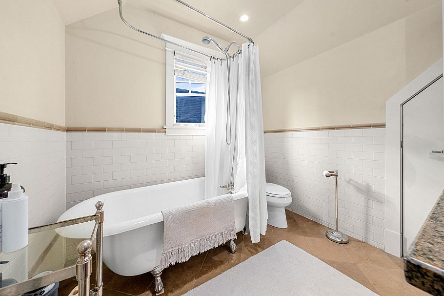 2216 Macdonald Street Vancouver, BC - 33