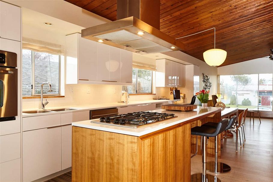 1518 E 37th Avenue Vancouver, BC - 9