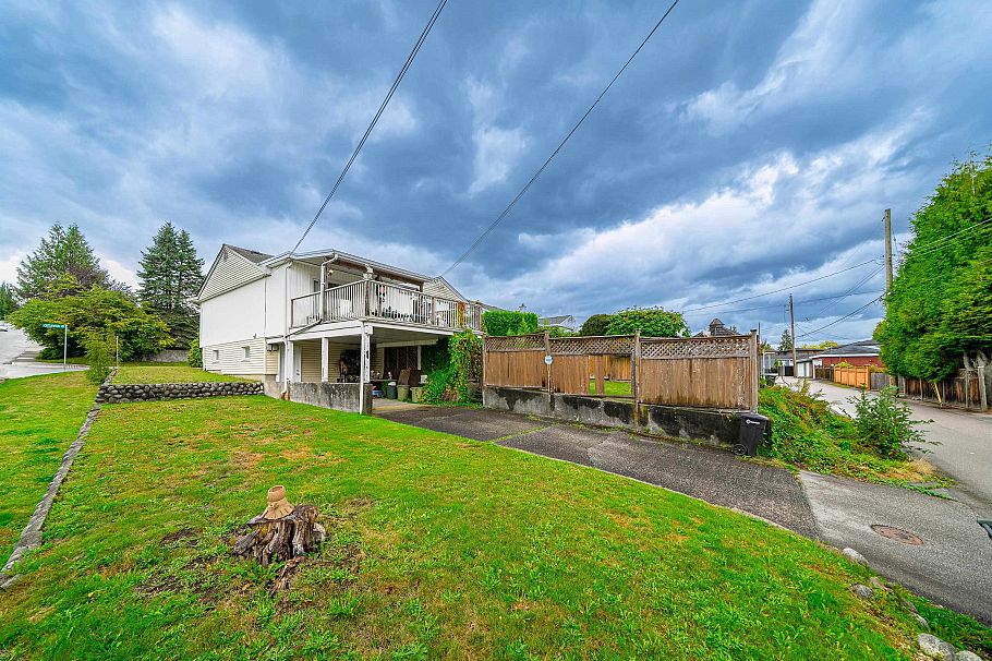 4277 Castlewood Crescent Burnaby, BC - 18