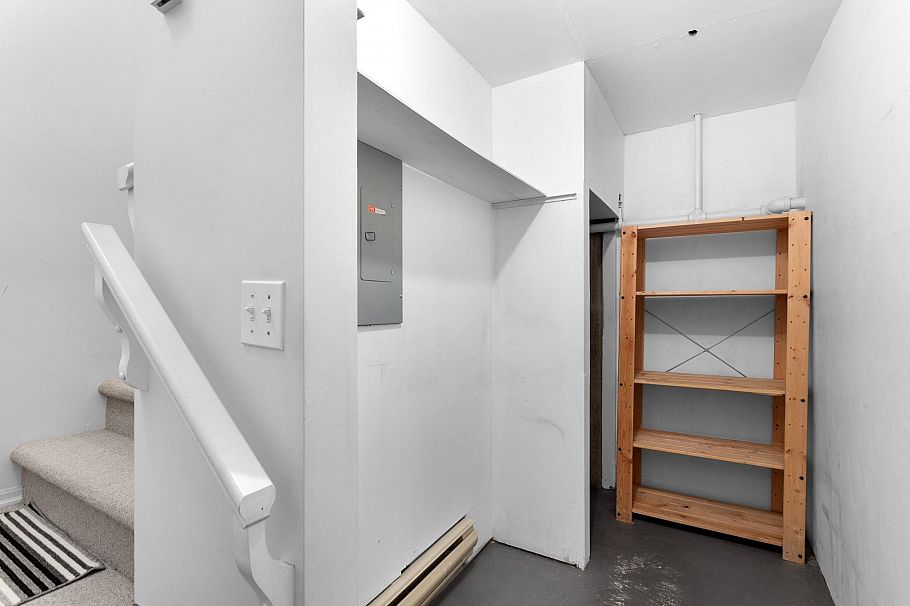 55 6523 Chambord Place Vancouver, BC - 29