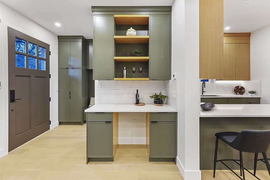 1 1322 E 13th Avenue Vancouver, BC - 8