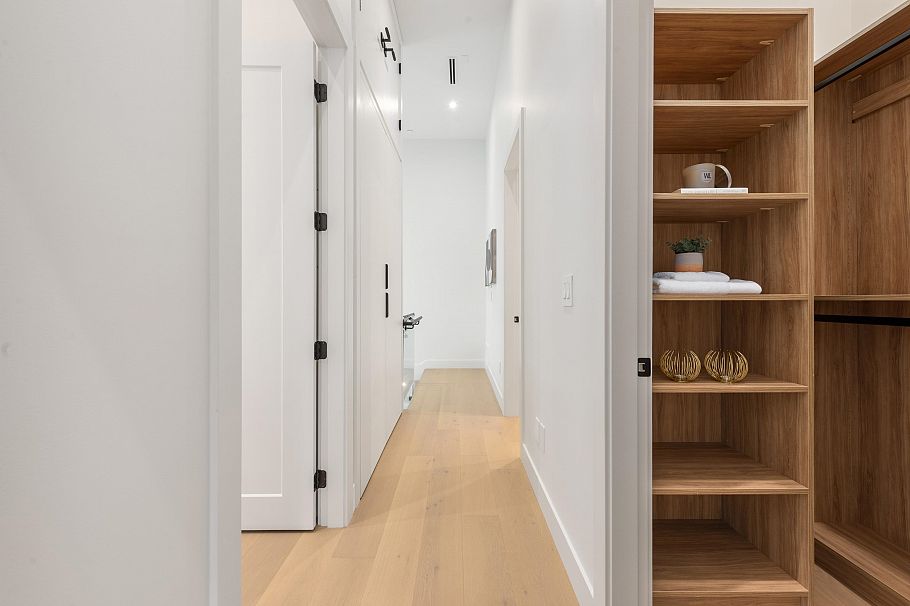 1 3232 W 38th Avenue Vancouver, BC - 12