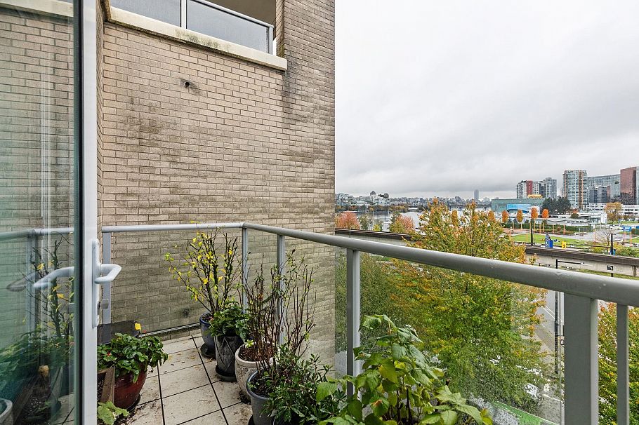 507 125 Milross Avenue Vancouver, BC - 18