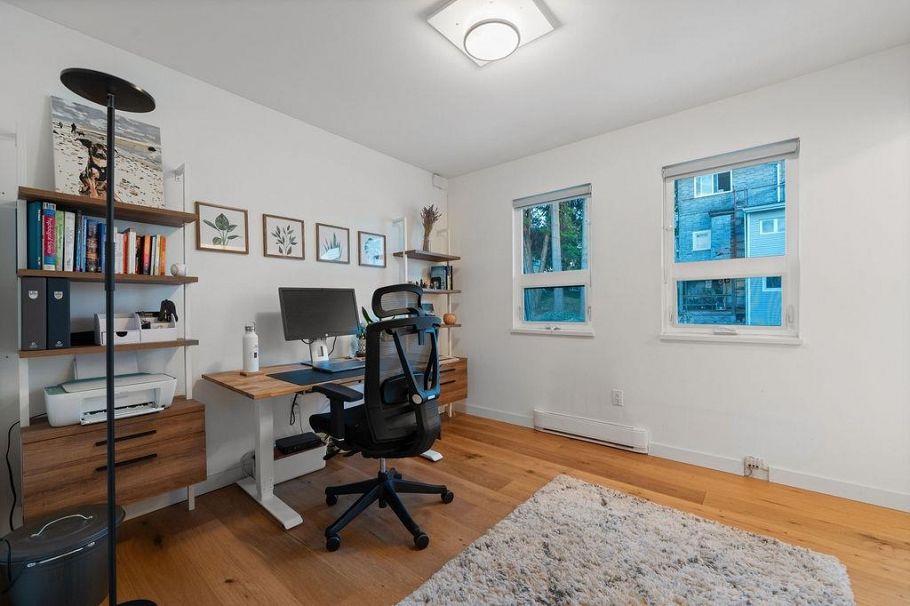 F 1244 W 7th Avenue Vancouver, BC - 20