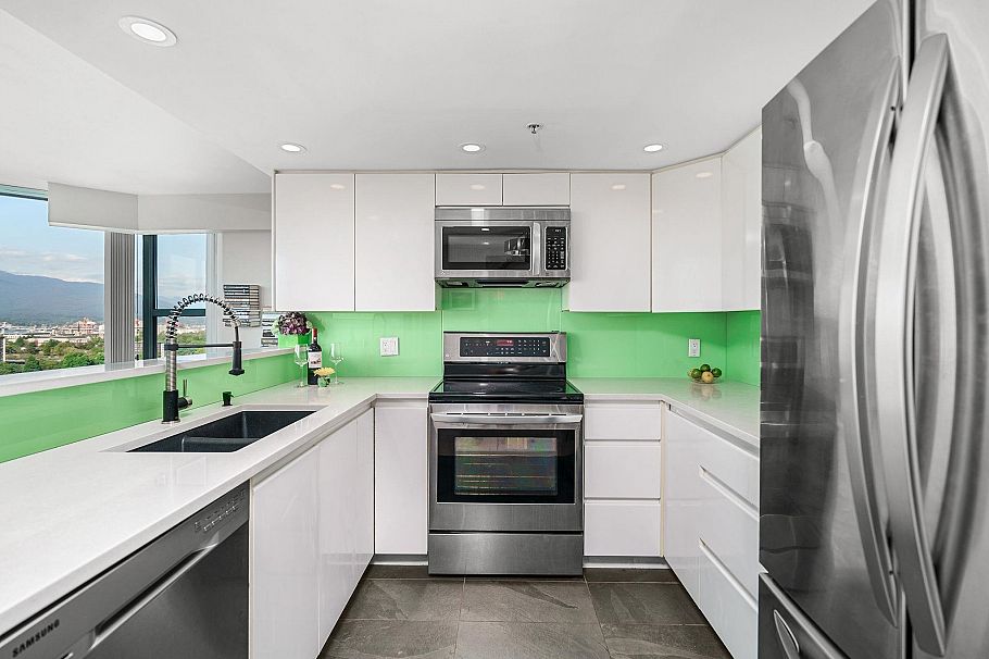 2001 1128 Quebec Street Vancouver, BC - 13