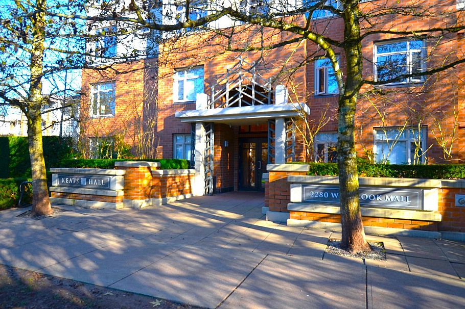 419 2280 Wesbrook Mall Vancouver, BC - 3