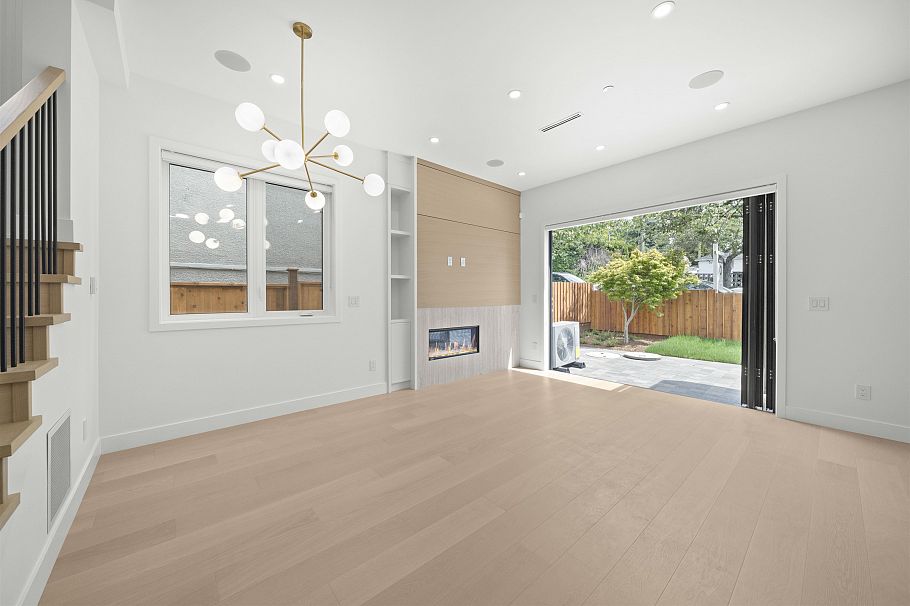 1 6461 E Prince Edward Street Vancouver, BC - 7