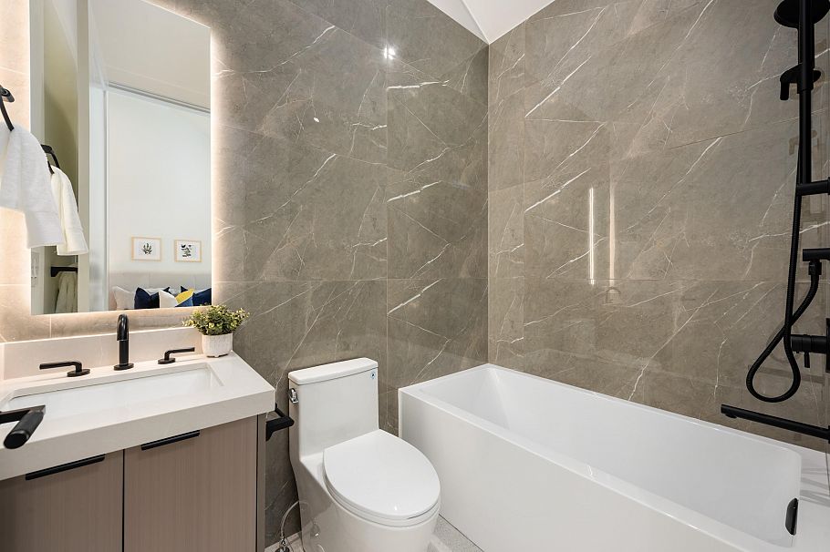 2 3232 W 38th Avenue Vancouver, BC - 22