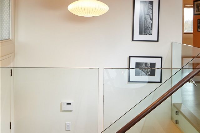 1518 E 37th Avenue Vancouver, BC - 16