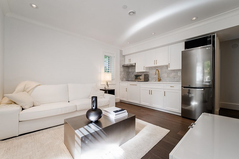 2040 W 58th Avenue Vancouver, BC - 29