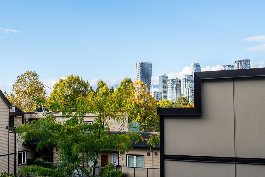 2 973 W 7th Avenue Vancouver, BC - 17