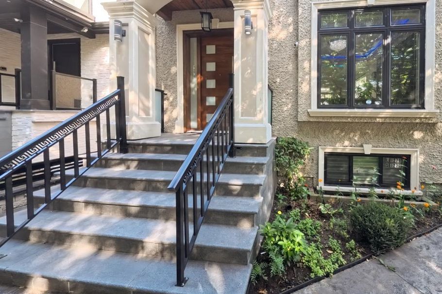 1275 E 62nd Avenue Vancouver, BC - 35