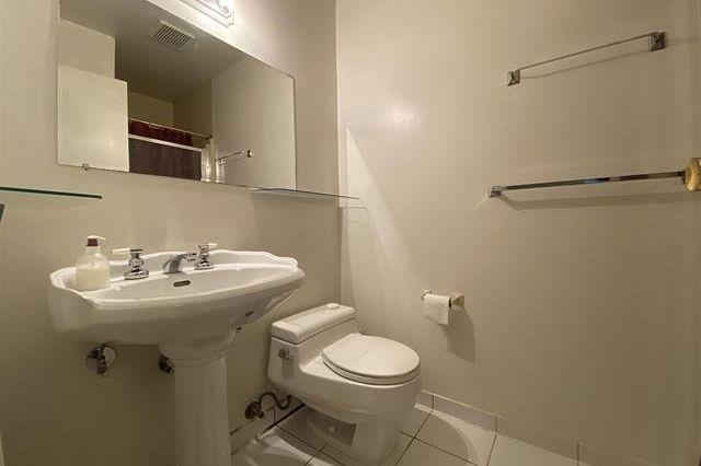 6828 Inverness Street Vancouver, BC - 17