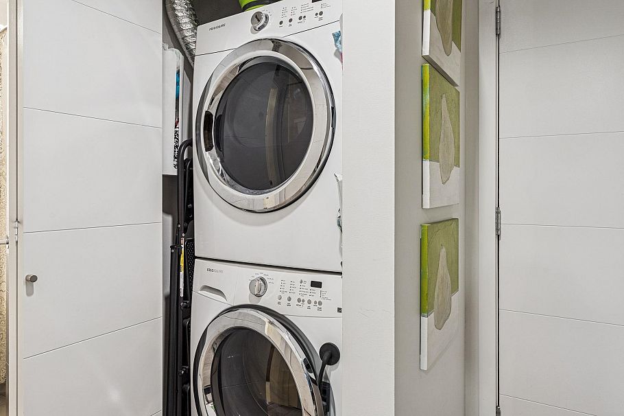 603 733 W 3rd Street North Vancouver, BC - 31