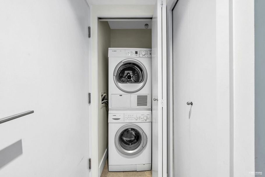 3307 1111 Alberni Street Vancouver, BC - 6