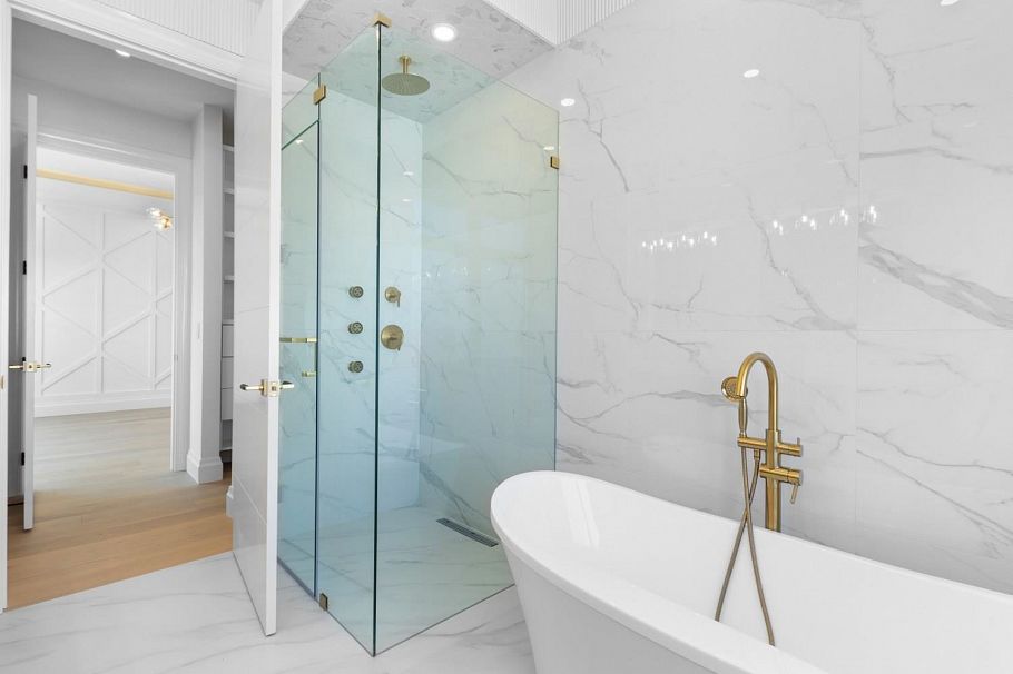 2246 W 20th Avenue Vancouver, BC - 18