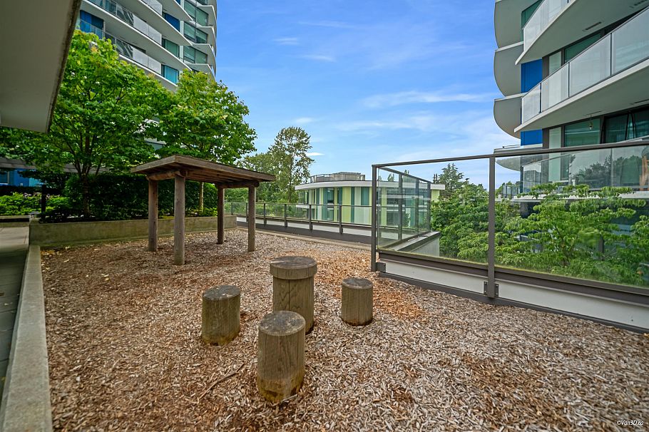 2401 8189 Cambie Street Vancouver, BC - 23