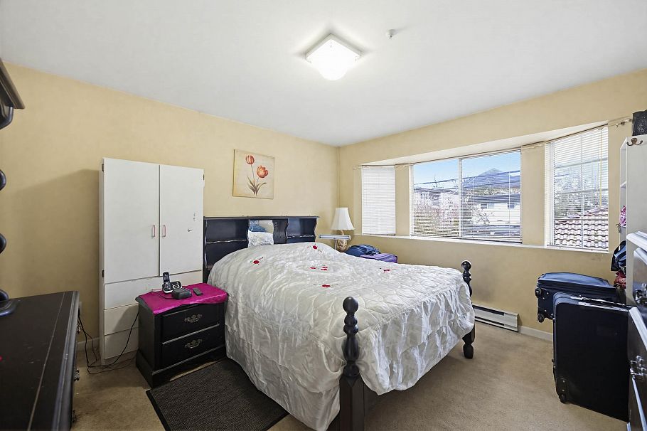 557 E 44th Avenue Vancouver, BC - 16