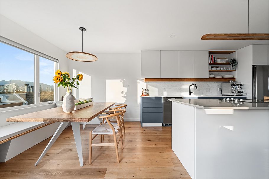 F 1244 W 7th Avenue Vancouver, BC - 4