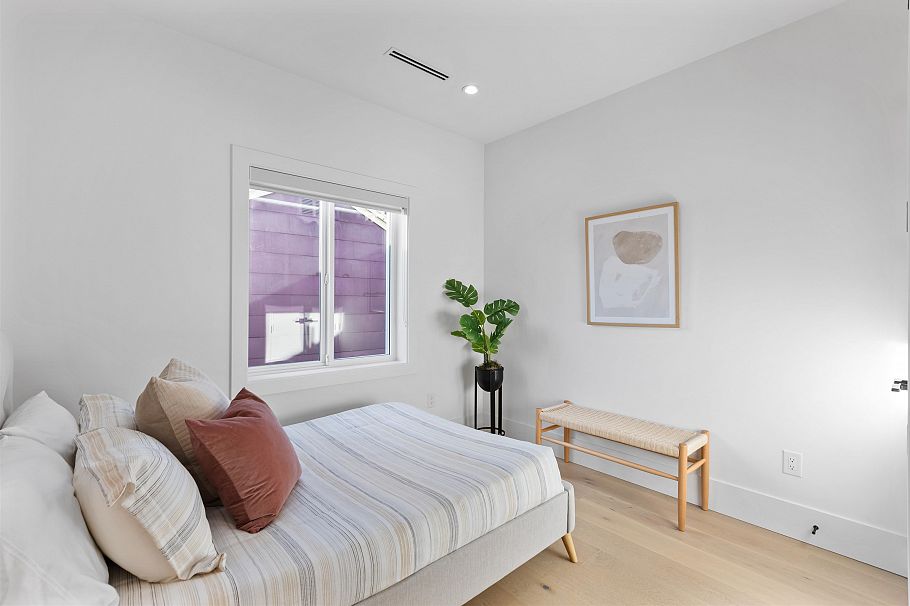 5304 Fraser Street Vancouver, BC - 28