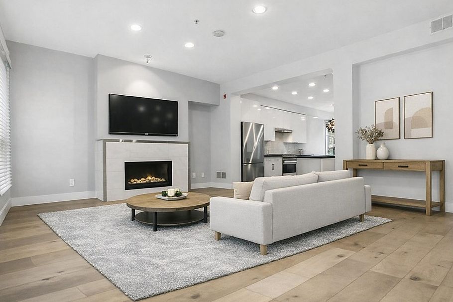 5961 Oak Street Vancouver, BC - 4