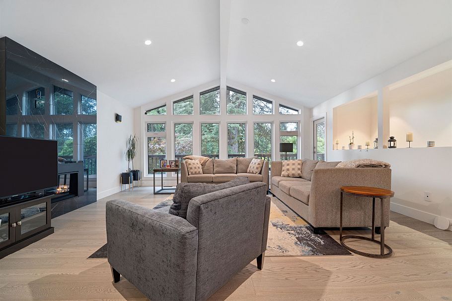 2488 Belloc Street North Vancouver, BC - 4