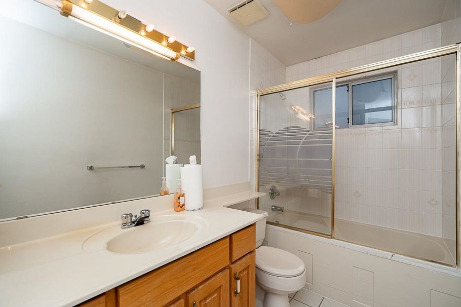 4728 Bruce Street Vancouver, BC - 14