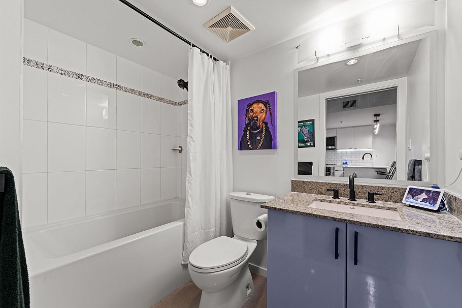 1004 1887 Crowe Street Vancouver, BC - 20