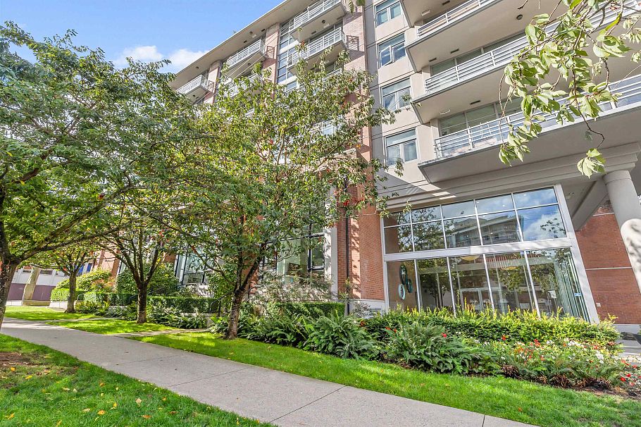 2727 Sophia Street Vancouver, BC - 27