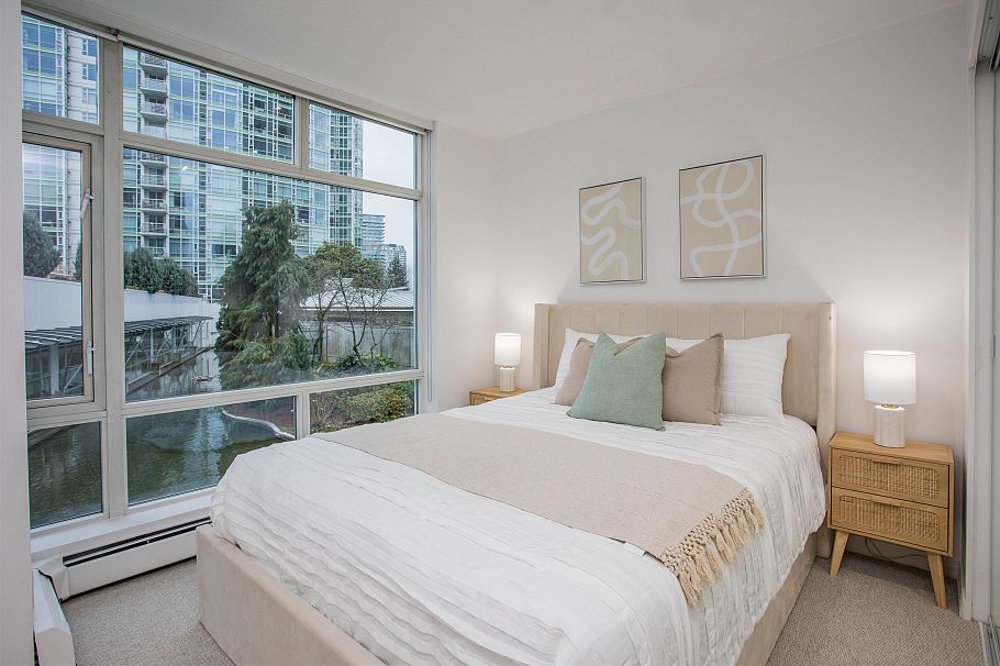 THA 1199 Marinaside Crescent Vancouver, BC - 18