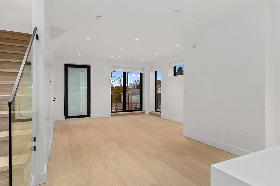 4460 Ash Street Vancouver, BC - 4