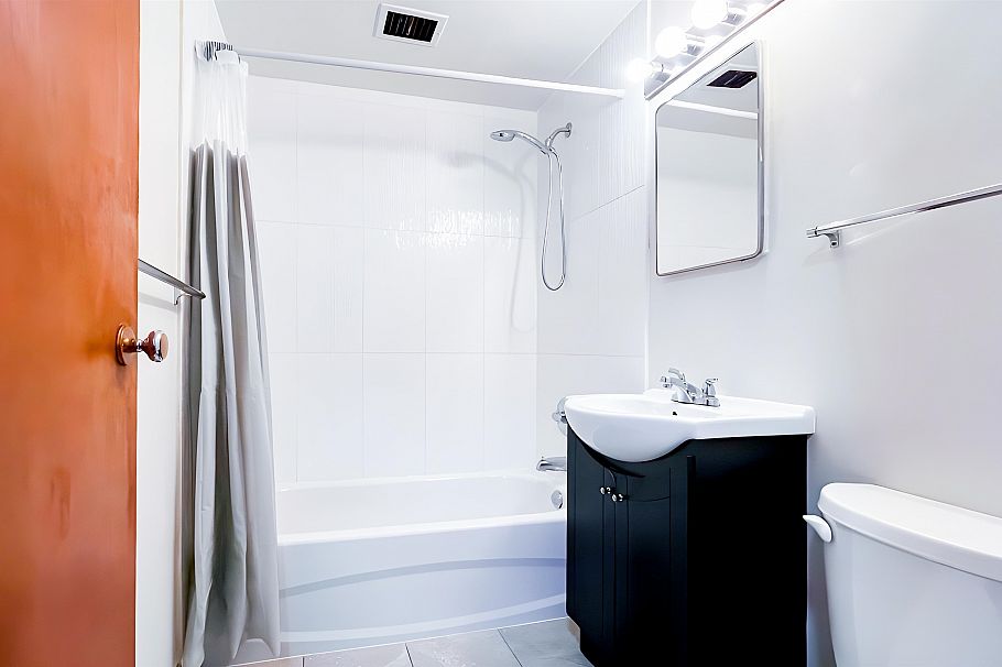 209 1925 NELSONSTREET, Vancouver BC V6G 1K9 Vancouver, BC - 11