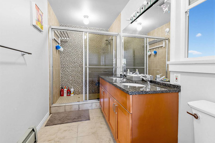 8295 Angus Drive Vancouver, BC - 15