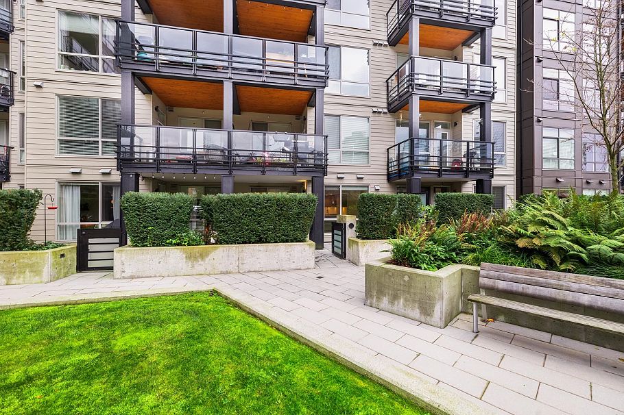 116 108 E 8th Street North Vancouver, BC - 20