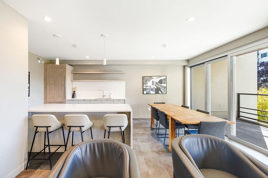 116 108 E 8th Street North Vancouver, BC - 26